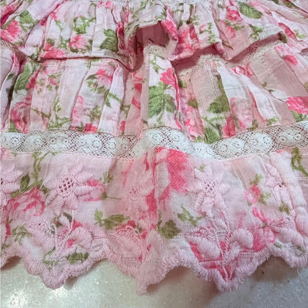 LoveShackFancy Augustine in Pink Painted Fence - Picture 5 of 7